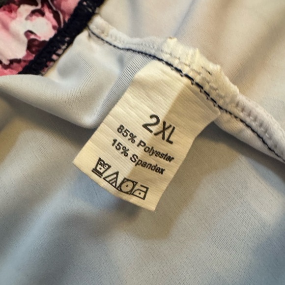 Plus Size Women's Swim Shorts (2XL) Floral Design - Picture 6 of 7